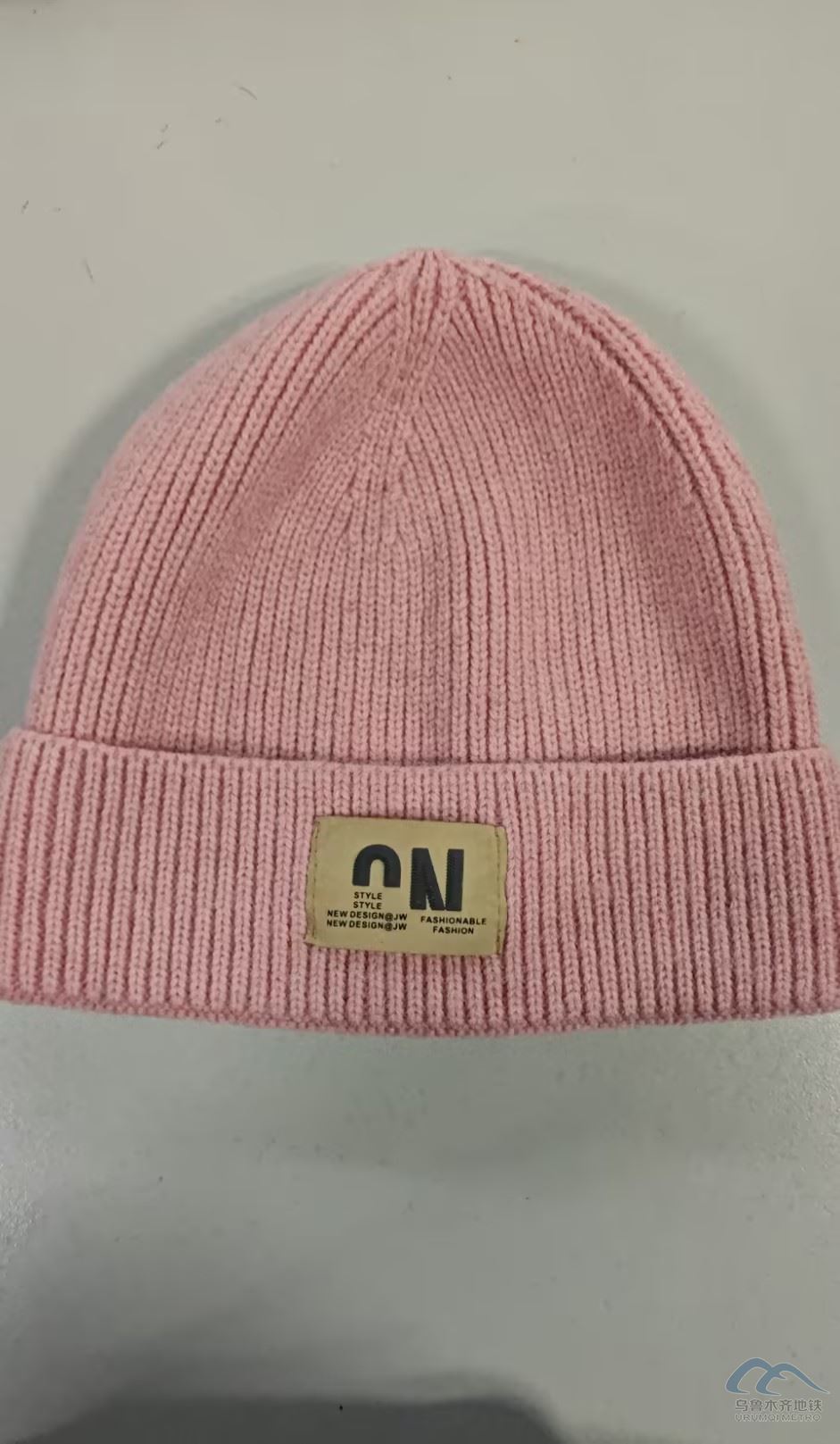 粉色帽在.jpg