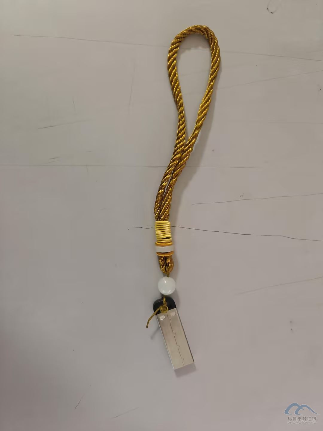 黄色绳子.jpg